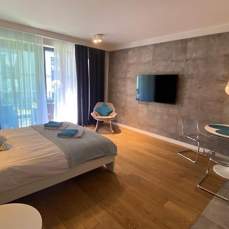 Apartment In The Gantry Hall - W19 Cracovia Exterior foto